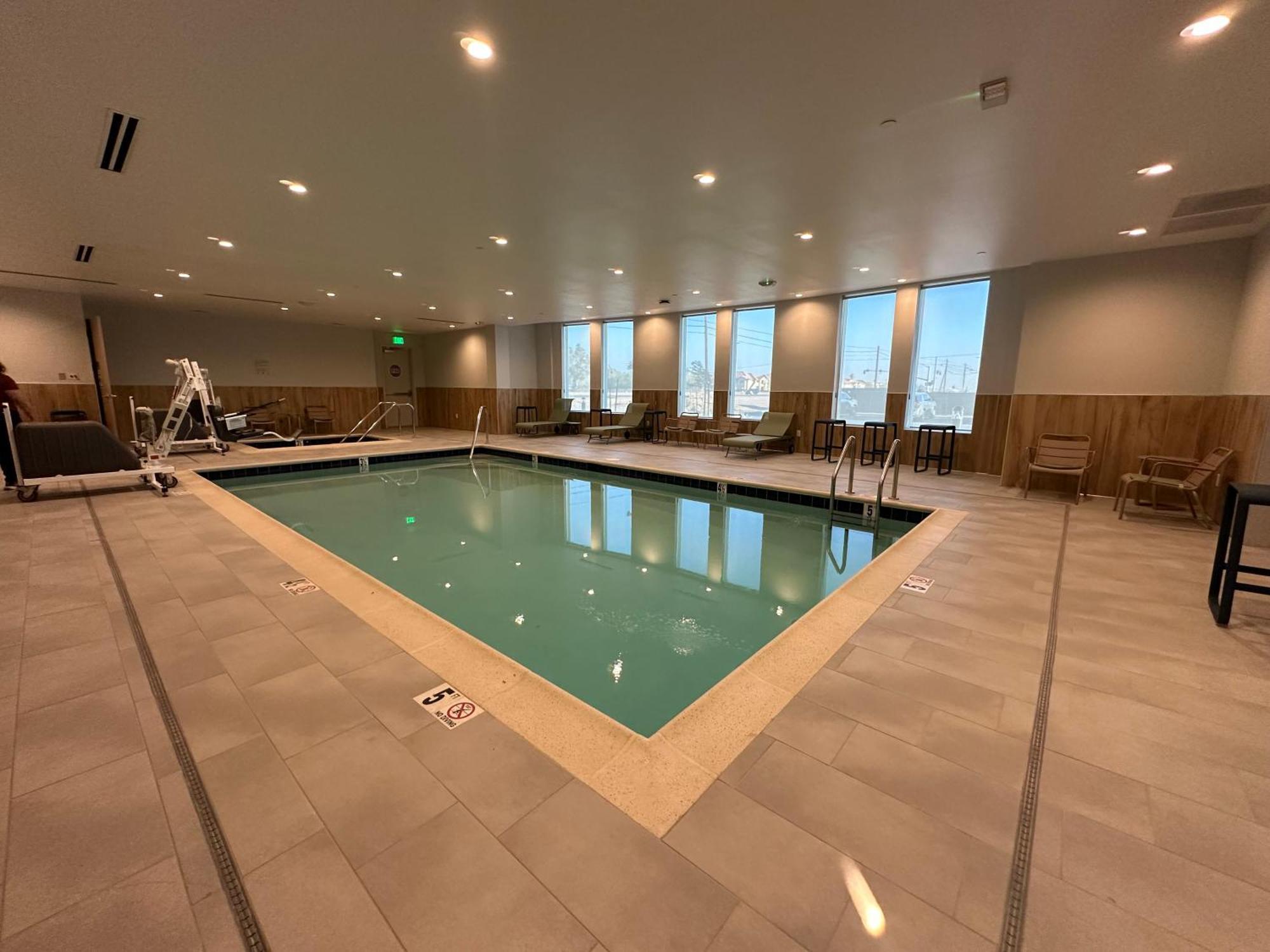 Cambria Hotel El Centro - Imperial エクステリア 写真